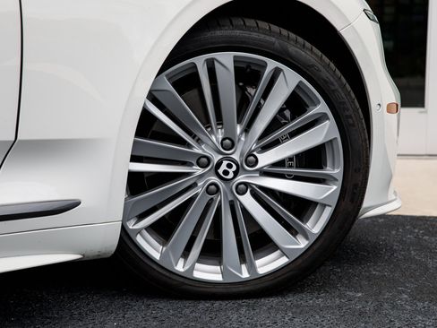 Certified 2025 Bentley Continental GT Speed AWD/4WD image 31