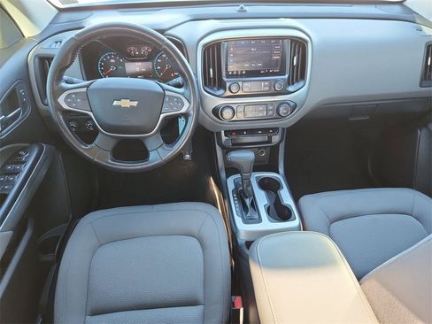 Used 2019 Chevrolet Colorado LT image 18