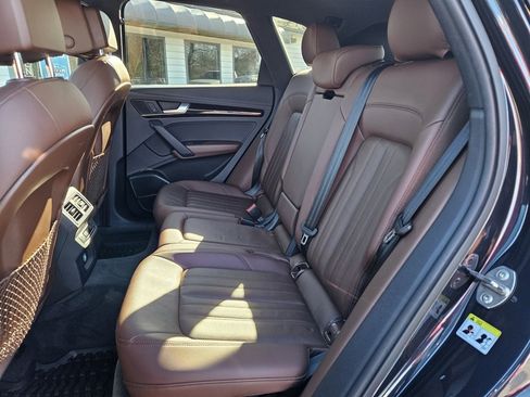 Used 2018 Audi Q5 2.0T Premium Plus w/ Premium Plus Package image 18