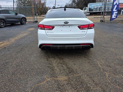 Used 2018 Kia Optima SX w/ Technology Package image 6