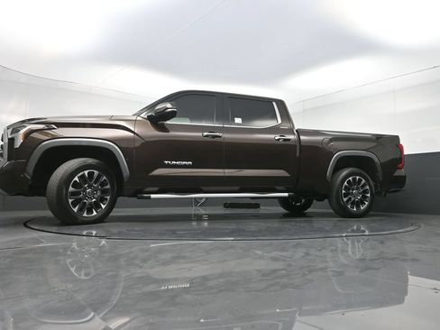 Used 2023 Toyota Tundra Limited w/ Power Package AWD/4WD image 31