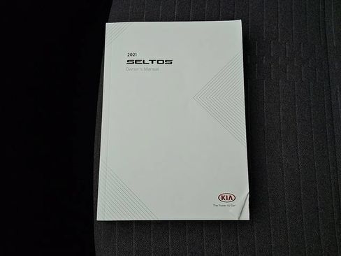 Used 2021 Kia Seltos S AWD/4WD image 25