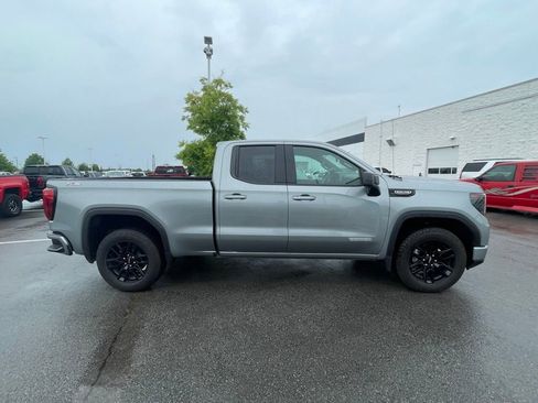 Used 2025 GMC Sierra 1500 Elevation w/ X31 Off-Road Package AWD/4WD image 8