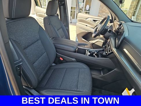 New 2026 Chevrolet Traverse LT FWD image 10