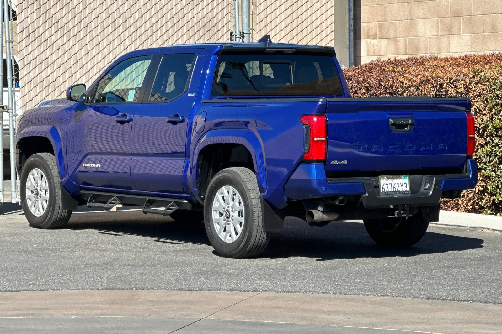 Used 2024 Toyota Tacoma SR5 AWD/4WD image 6