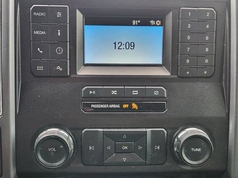 Used 2018 Ford F150 XLT RWD image 15