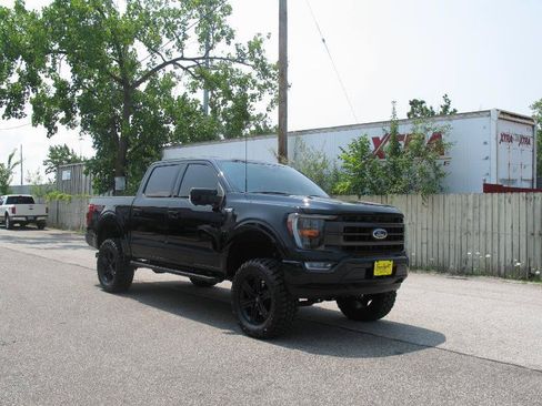 Used 2022 Ford F150 Lariat AWD/4WD image 4