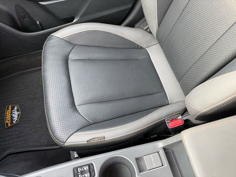 Used 2024 Subaru Crosstrek 2.5i Wilderness w/ Crosstrek Mirror Package image 32