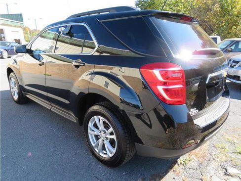 Used 2016 Chevrolet Equinox LT image 2
