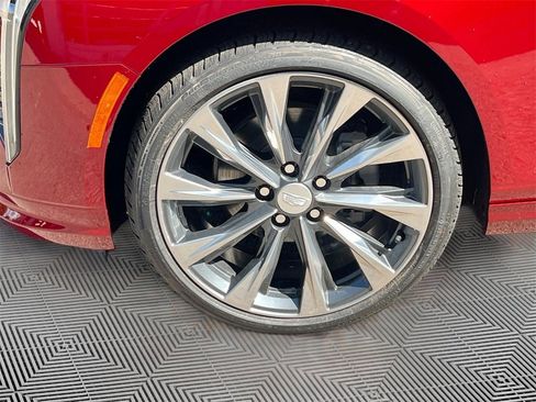 New 2025 Cadillac CT4 Premium Luxury image 31