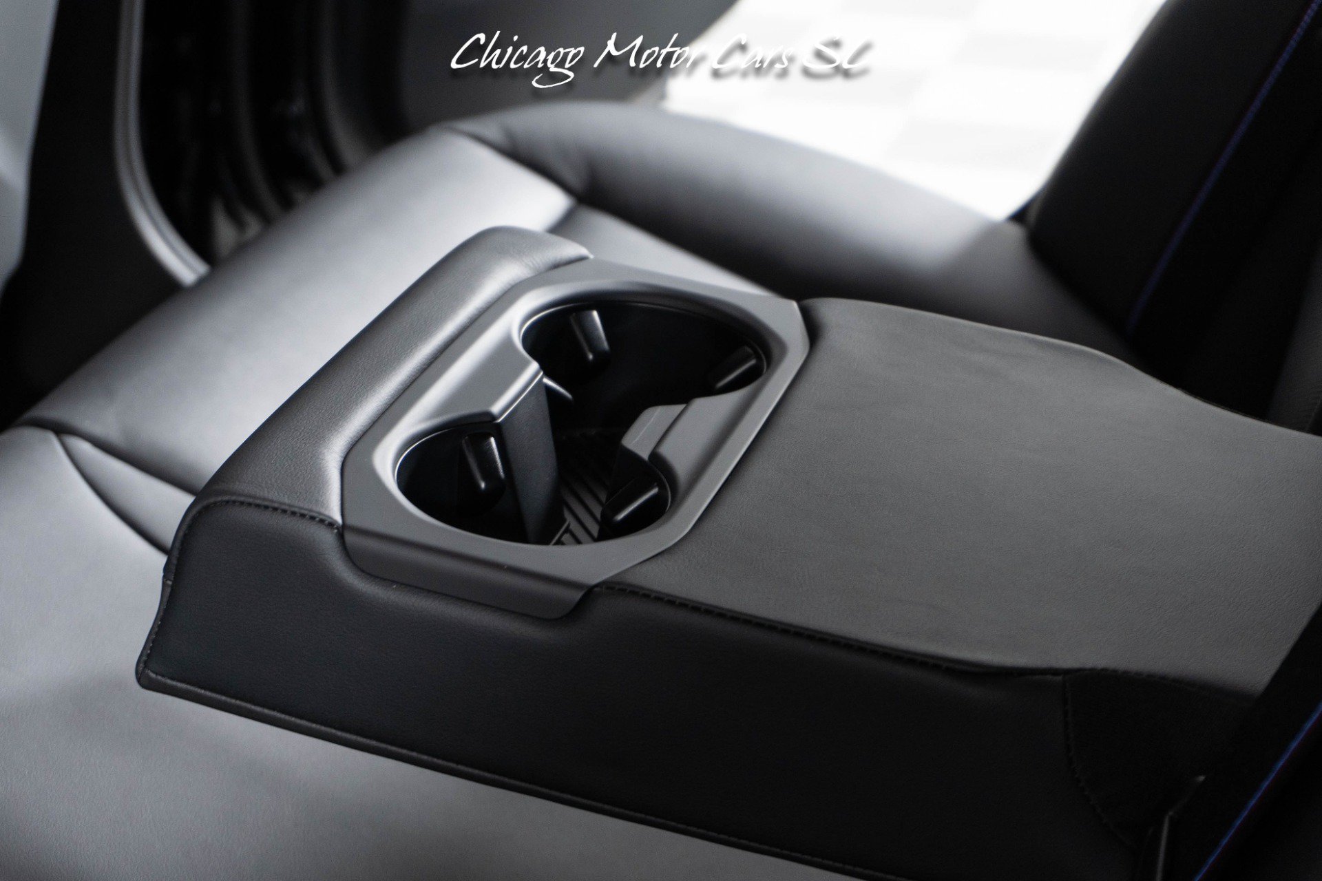Used 2025 BMW M5 w/ Carbon Package AWD/4WD image 61