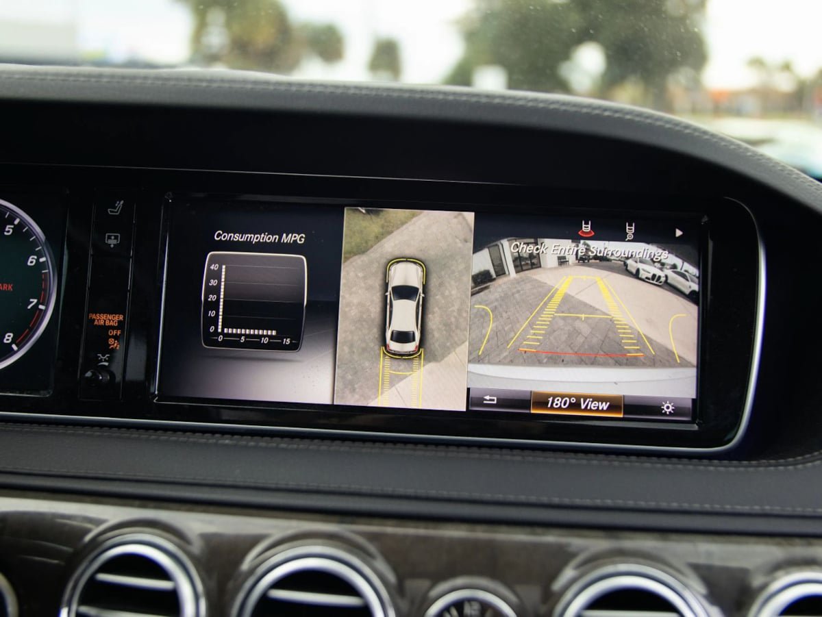 Used 2015 Mercedes-Benz S 550 Sedan image 30
