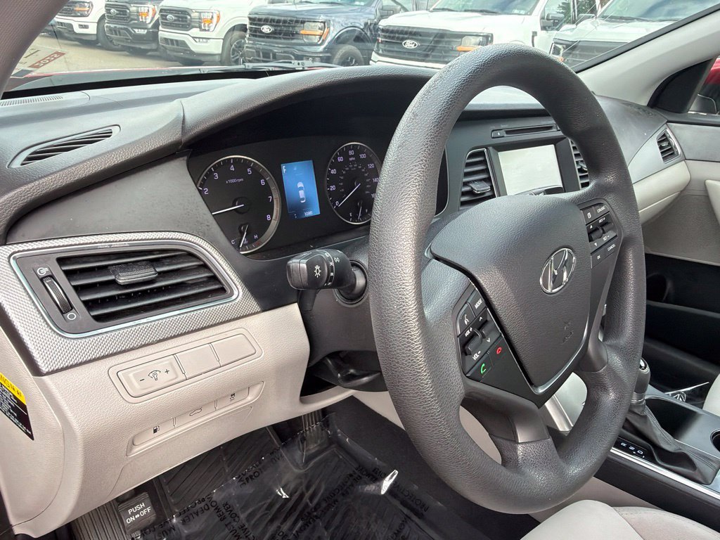 Used 2016 Hyundai Sonata SE FWD image 20