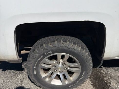 Used 2018 Chevrolet Silverado 1500 LT w/ All Star Edition AWD/4WD image 7