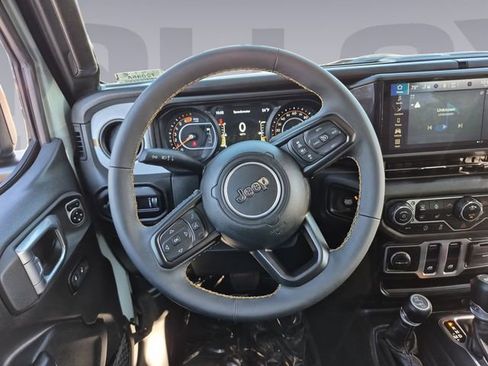 Used 2024 Jeep Wrangler Sport S image 13