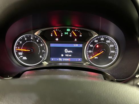 Used 2022 GMC Terrain SLT w/ Elevation Edition FWD image 16