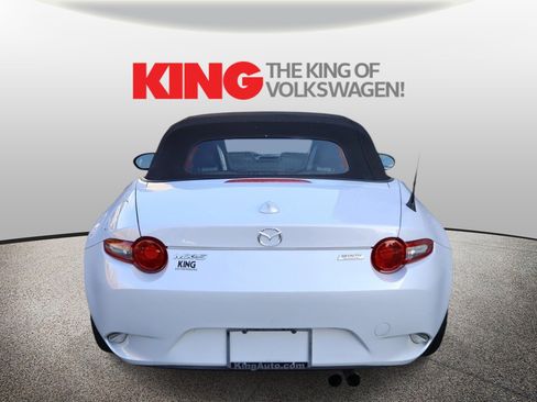Used 2016 MAZDA MX-5 Miata Grand Touring RWD image 4