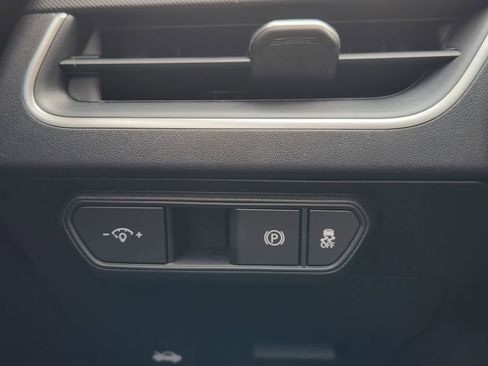 New 2026 Kia K4 LXS FWD image 18