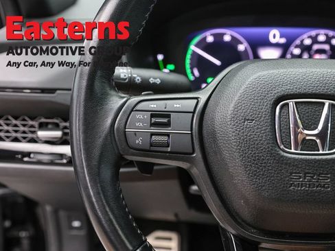 Used 2024 Honda Accord Sport image 15