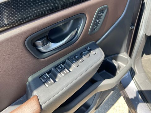 Used 2023 Honda Pilot Elite image 18