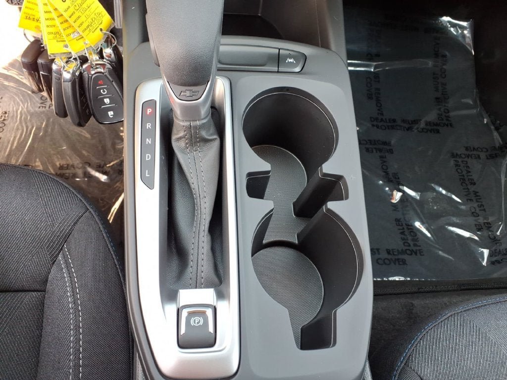 New 2026 Chevrolet Trax LS w/ LS Convenience Package FWD image 12