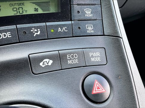 Used 2011 Toyota Prius Two FWD image 33