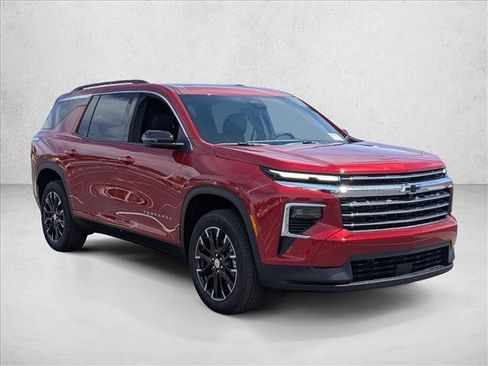 New 2026 Chevrolet Traverse LT w/ Sun and Wheel Package FWD image 7