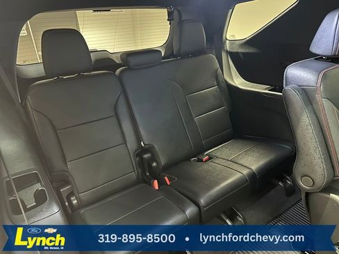 Used 2025 Chevrolet Traverse RS w/ LPO, Floor Liner Package AWD/4WD image 24