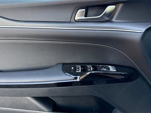 New 2026 Kia K5 GT-Line image 12