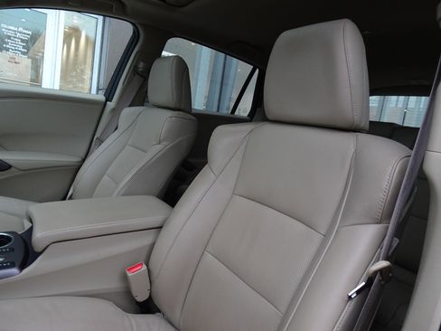 Used 2015 Acura RDX AWD w/ Technology Package image 9