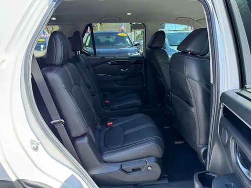 Used 2024 Honda Pilot EX-L image 17