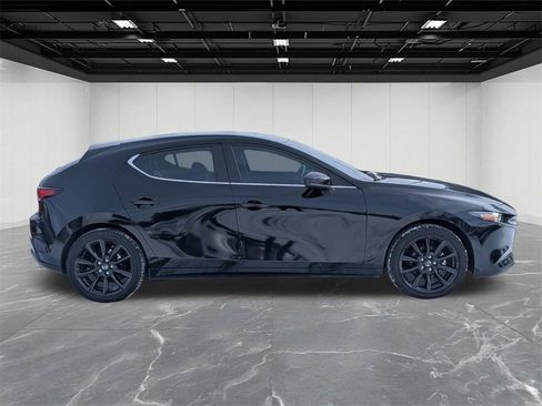 Used 2025 MAZDA MAZDA3 s Sport image 6