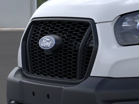 New 2026 Ford Transit 150 148 Medium Roof AWD image 17