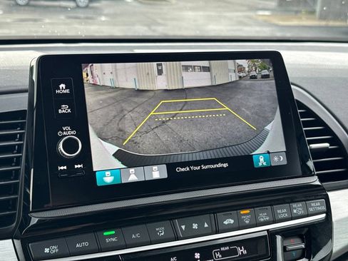 Used 2026 Honda Odyssey EX-L image 21