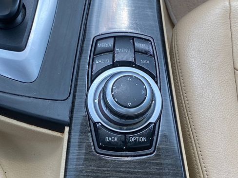 Used 2013 BMW 328i xDrive Sedan AWD/4WD image 34