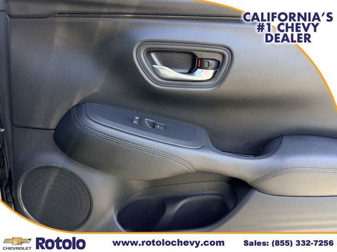 Used 2023 Honda HR-V LX image 9