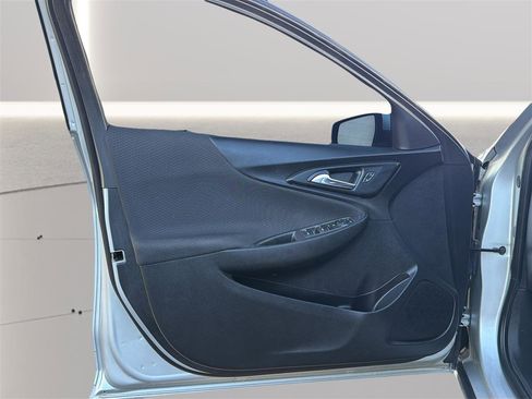 Used 2020 Chevrolet Malibu LT image 15