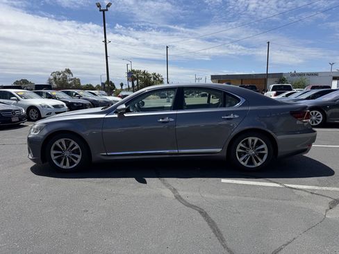 Used 2014 Lexus LS 460 w/ Comfort Package RWD image 6