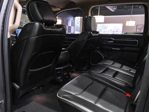 Used 2019 RAM 1500 Laramie w/ Off Road Group image 34