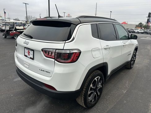 Used 2023 Jeep Compass Limited image 7