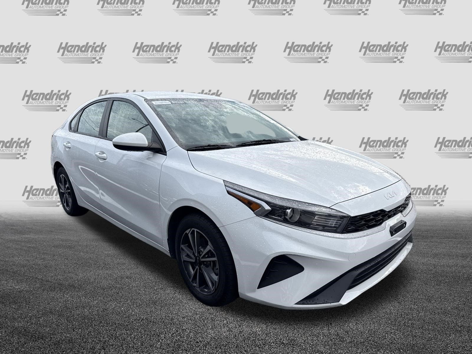 Used 2023 Kia Forte LXS FWD image 2