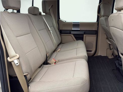 Used 2018 Ford F150 XLT w/ Equipment Group 302A Luxury AWD/4WD image 26