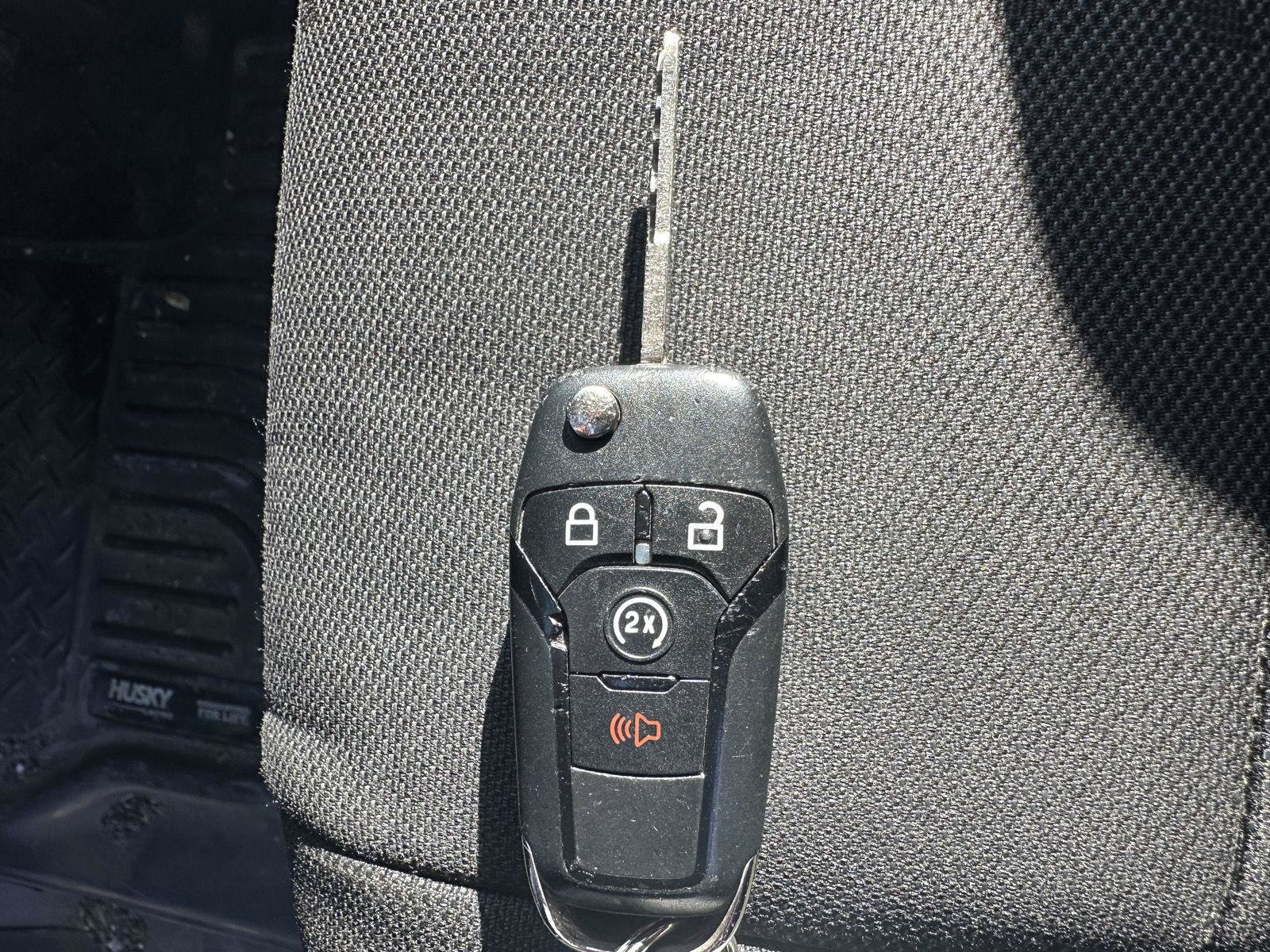 Used 2018 Ford F150 XLT w/ Equipment Group 302A Luxury AWD/4WD image 14