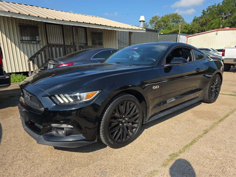 Used 2017 Ford Mustang GT Premium w/ GT Performance Package RWD image 1