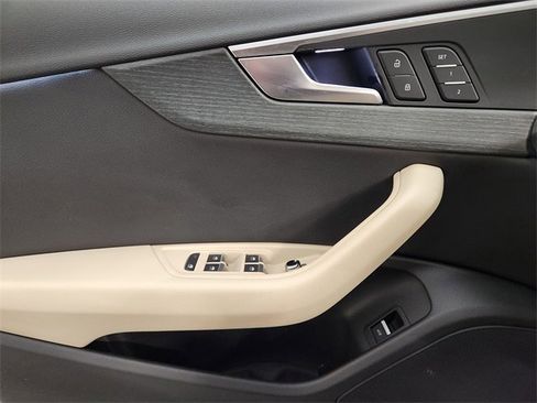 Used 2017 Audi A4 2.0T Ultra Premium w/ Convenience Package image 24