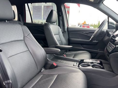 Used 2023 Honda Passport Elite image 32