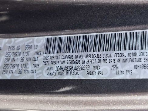 Used 2018 Jeep Wrangler Unlimited Sahara image 16