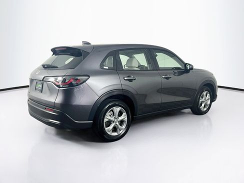 Used 2025 Honda HR-V LX image 9