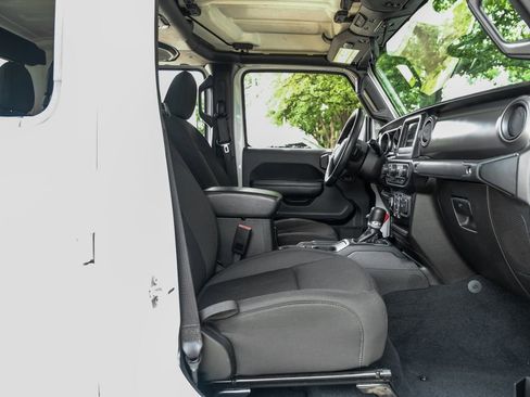 Used 2022 Jeep Gladiator Sport AWD/4WD image 45