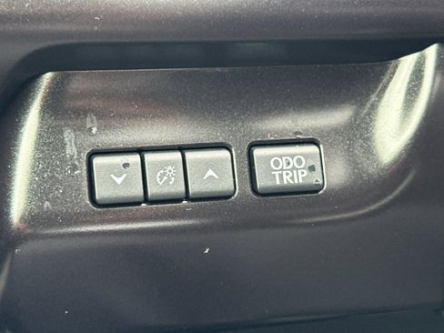 Used 2024 Lexus UX 250h 250h Base image 31